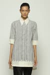 Abraham & Thakore_Black 100% Cotton Compact Voile Print Crewel Collar Neck Elbow Sleeves Shirt _Online_at_Aza_Fashions