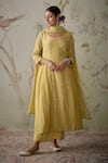 Buy_Kritika Dawar_Yellow Kurta And Dupatta Chanderi Hand Embroidered Florala Round Panelled Set _at_Aza_Fashions