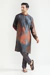 Buy_Countrymade_Brown Silk Printed Abstract Kurta _at_Aza_Fashions