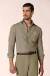 Buy_S&N by Shantnu Nikhil_Green Rayon Embroidered Thread Solid Collared Shirt _Online_at_Aza_Fashions