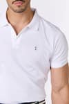 S&N by Shantnu Nikhil_White Giza Cotton Embroidered Thread Plain Polo T-shirt _Online_at_Aza_Fashions