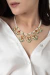 Buy_Do Taara_Green Kundan Gul And Shell Pearl Embellished Necklace _at_Aza_Fashions