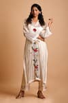 Buy_Mityan_Ivory Jute Silk Embroidered Floral V Neck Pancy Tunic And Pant Set _at_Aza_Fashions