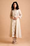 Buy_Mityan_Ivory Jute Silk Embroidered Thread Round Rue Dori And Tunic With Inner _at_Aza_Fashions