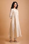 Buy_Mityan_Ivory Silk Chanderi Embroidered Thread Round Yasmin Yoke Tunic With Inner _at_Aza_Fashions