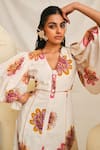 Buy_Jodi_White Handloom Cotton Woven Checkered Blunt V Neck Kolam Day Printed Dress _Online_at_Aza_Fashions