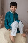 Mi Dulce An'ya_Green 100% Organic Cotton Embroidered Handwoven Kurta With Pant _at_Aza_Fashions