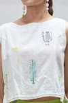 Ibai_White Handwoven Pure Cotton Embroidered Thread Boat Neck Dove Top _at_Aza_Fashions