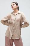 Shop_Ibai_Beige Handwoven Jamdani Muslin Peacock Collar Carolina Shirt _Online_at_Aza_Fashions