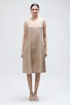 Buy_Ibai_Beige Handwoven Muslin Checkered Collar Sparrow Dress With Inner 