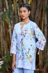 Pozruh by Aiman_Blue Hemp Print Floral Notched Amalfi Long Top With Pant _at_Aza_Fashions