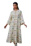 Pozruh by Aiman_Green Hemp Print Floral Notched Jasmine Checkered Kurta _Online_at_Aza_Fashions