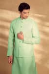 Alaya Advani_Green Kurta And Bundi Silk Woven Geometric Set _Online_at_Aza_Fashions