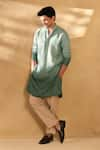 Alaya Advani_Green Kurta And Bundi Silk Checks Checkered Pattern Set _Online_at_Aza_Fashions