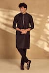 Alaya Advani_Black Kurta And Bundi Silk Embroidered Floral Honeycomb Set _Online