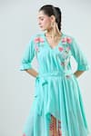 Buy_Seams Pret And Couture_Blue Crepe Embroidered Thread V-neck Isabel Floral Tunic With Pant 