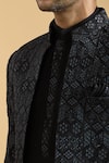 Buy_Aryavir Malhotra_Black Sherwani And Kurta Slub Silk Embroidered Thread Floral With Set _Online_at_Aza_Fashions