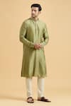 Buy_Aryavir Malhotra_Green Kurta Slub Silk Solid Straight With Pant _Online_at_Aza_Fashions