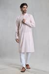 Buy_Aryavir Malhotra_Peach Kurta Cotton Linen Print Geometric Straight With Pant _at_Aza_Fashions