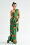 Buy_TIL_Green Silk Embroidered Abstract Sweetheart Firefly Print Pre-draped Saree Set _at_Aza_Fashions