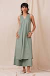 Buy_The Summer House_Green Cotton Twill Solid V Neck Svet Tunic And Trouser Co-ord Set _Online_at_Aza_Fashions