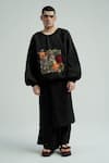 Buy_TIL_Black Cotton Hand Embroidered Thread Nero Quilted Cardigan _at_Aza_Fashions