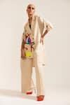 Buy_MINI SONDHI_Beige Linen Embroidered Applique Lapel Paint Stain Oversized Blazer With Pant _at_Aza_Fashions