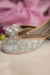 Buy_Coral Haze_Silver Zardosi Mahnoor Embellished Juttis 