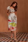 Buy_NOIB_Multi Color Giza Poplin Printed Beach Splash Square Zoe Crop Top And Skirt Set _at_Aza_Fashions