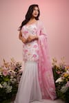 Label Priyanka Kar_Pink Viscose Hand Embroidery Flower Plunge Kurta Shaara Set _Online_at_Aza_Fashions