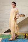 Shop_Saundh_Yellow Kurta Linen(viscose) Printed Geometric Round Jyot Pyjama Set 