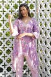 Buy_Monk & Mei_Purple 100% Linen Printed Floral V-neck Daphne Kaftan With Pant 