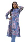 Buy_Monk & Mei_Blue 100% Linen Printed Floral Notched Azalea Kurta Pant Set 