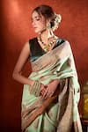 Samyukta Singhania_Green Handloom Weave Paisley Saree With Running Blouse _Online