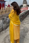 Buy_PREETI MEHTA_Yellow Pleated Satin Polyester Organza Placement Kurta Set With Flower Dupatta 