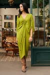 Buy_Meesa_Green Crepe Embroidery Hearts V Neck Contrast Kaftan 