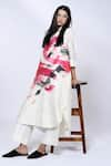 Taika by Poonam Bhagat_Ivory Chanderi Brushstroke Mandarin Collar Pattern Tunic With Pant _Online_at_Aza_Fashions