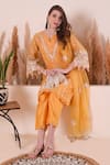 Buy_Surabhi Arya_Peach Kurta Mul Chanderi Embroidery Zari Notched Gota Set 