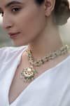 Buy_Do Taara_Green Kundan Studded Pendant Necklace _at_Aza_Fashions