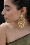 Buy_Do Taara_Gold Plated Textured Scallop Pattern Earrings _at_Aza_Fashions