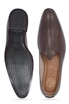 Buy_NR BY NIDHI RATHI_Brown Textured Mojari Loafers 