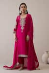 Buy_RoohbyRidhimaa_Magenta Kurta And Pant Viscose Raw Silk Hand Embroidered Zari Leaf Jalsa Set _at_Aza_Fashions