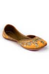 Yassio_Yellow Sequin Wafiya Gulshan Embroidered Juttis _at_Aza_Fashions