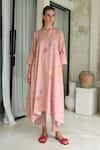 Buy_ROZA_Pink Linen Printed Floral V-neck Rosita Kurta With Pant _at_Aza_Fashions