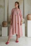 Shop_ROZA_Pink Linen Printed Floral V-neck Rosita Kurta With Pant _Online_at_Aza_Fashions