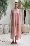 ROZA_Pink Linen Printed Floral V-neck Rosita Kurta With Pant _at_Aza_Fashions