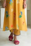 Buy_ROZA_Yellow Linen Print Marigold V Neck Floral Kurta With Pant _Online_at_Aza_Fashions