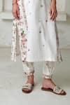 ROZA_Ivory Linen Print Vintage Rose V Neck Phiran Kurta With Pant _Online_at_Aza_Fashions