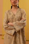 Buy_Sue Mue_Beige Handwoven Cotton Tissue Embroidery Rida Garden Bloom Dori Kurta Pant Set _Online_at_Aza_Fashions