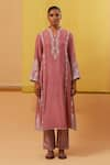 Shop_Sue Mue_Pink Handwoven Chanderi Mulmul Embroidery Thread Fasha Straight Kurta Set _at_Aza_Fashions